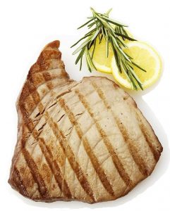 tuna steak, swordfish steak, kuchnia sycylijska, smaki sycylii, co jeść na Sycylii