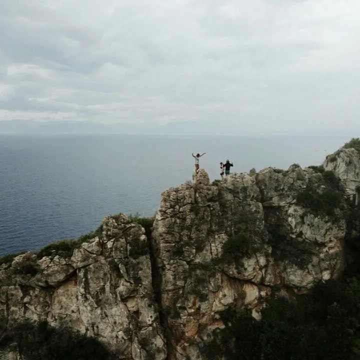vue de drone de la réserve naturelle de zingaro